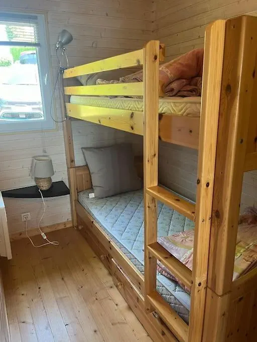 Chalet Les Pieds Dans L'Eau Lacapelle-Viescamp